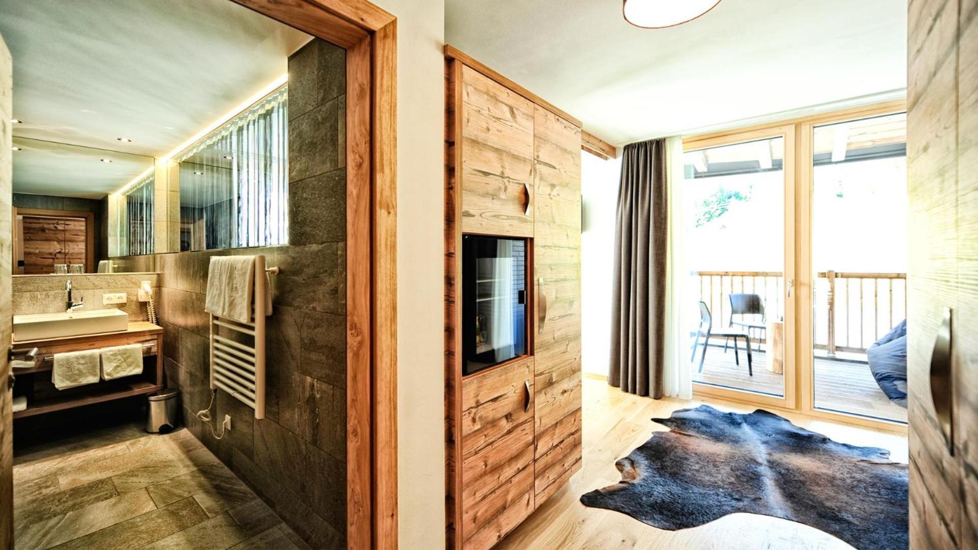 Alps Lodge Фис Стая снимка