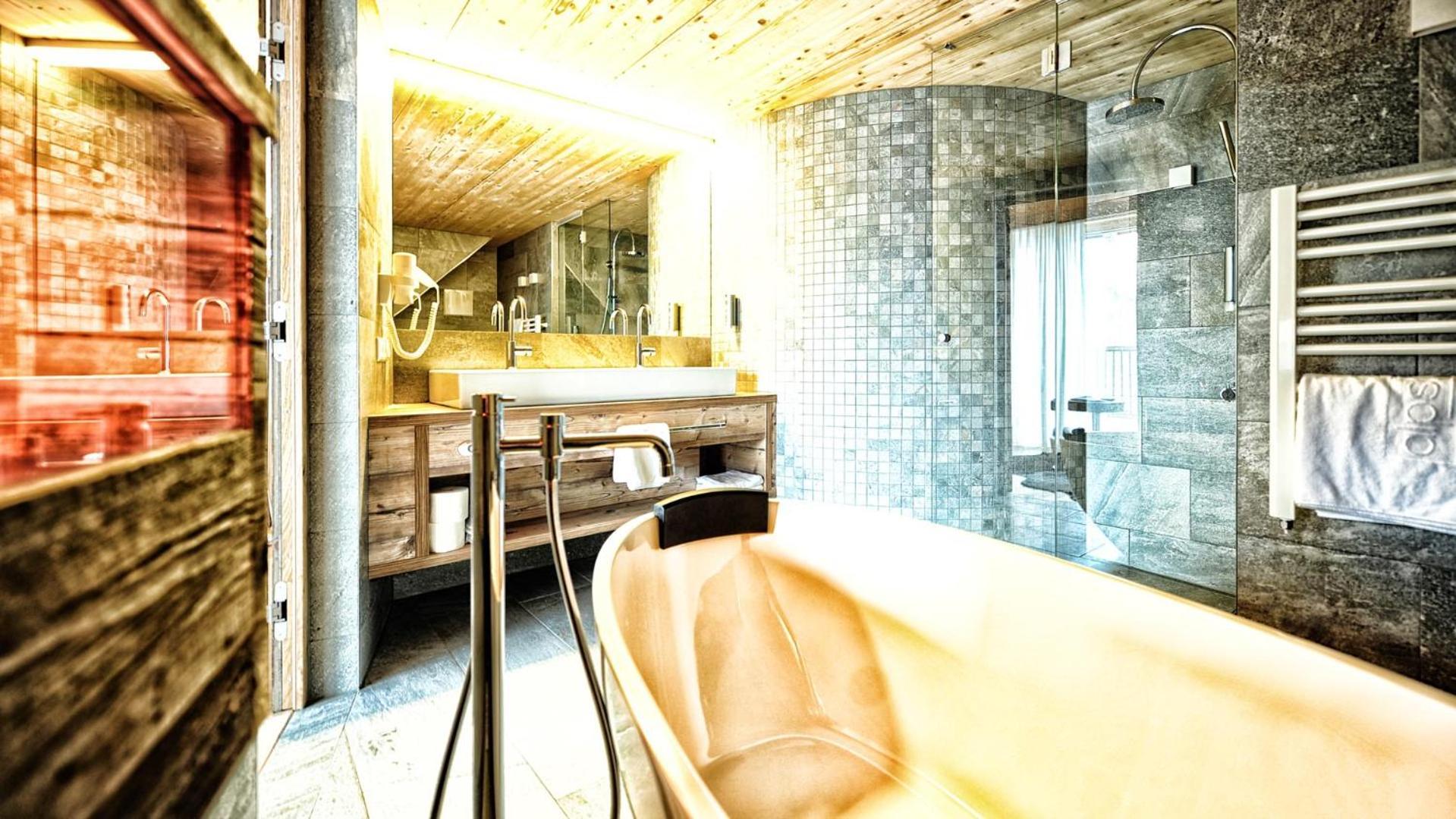 Alps Lodge Фис Стая снимка