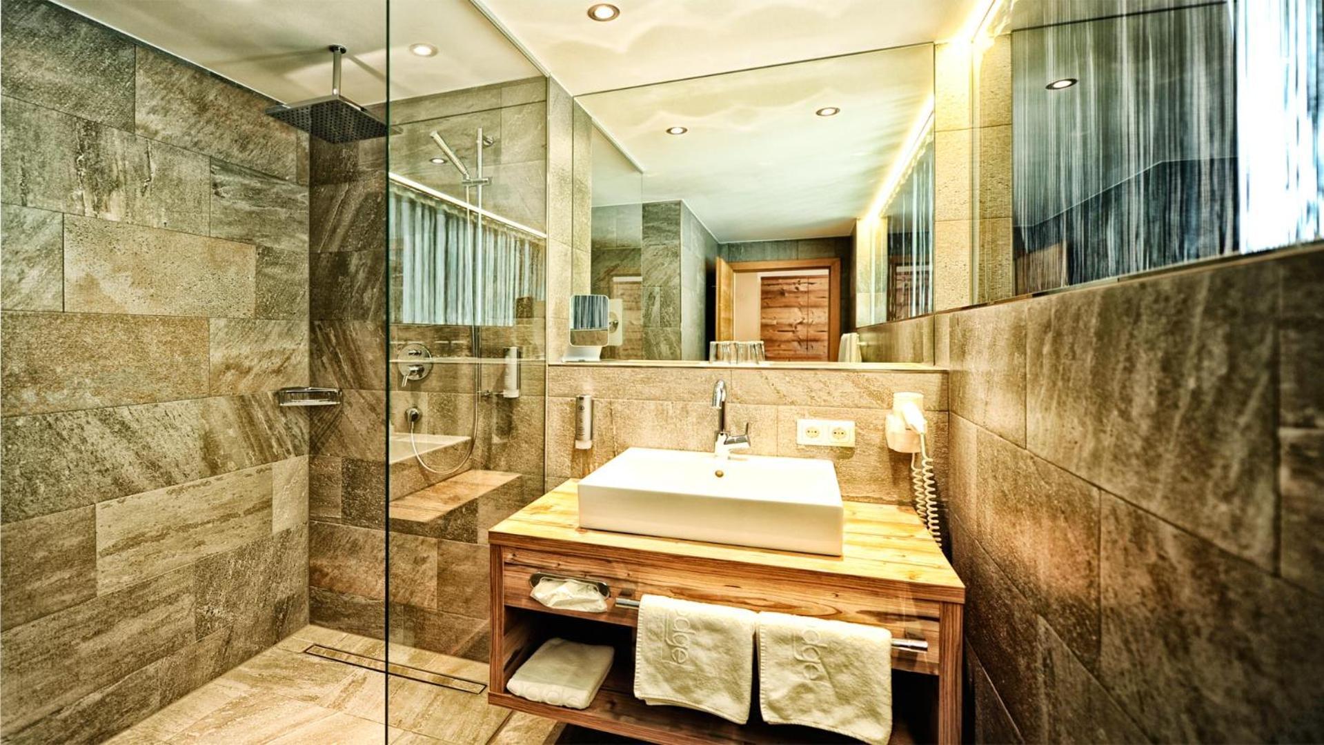Alps Lodge Фис Стая снимка
