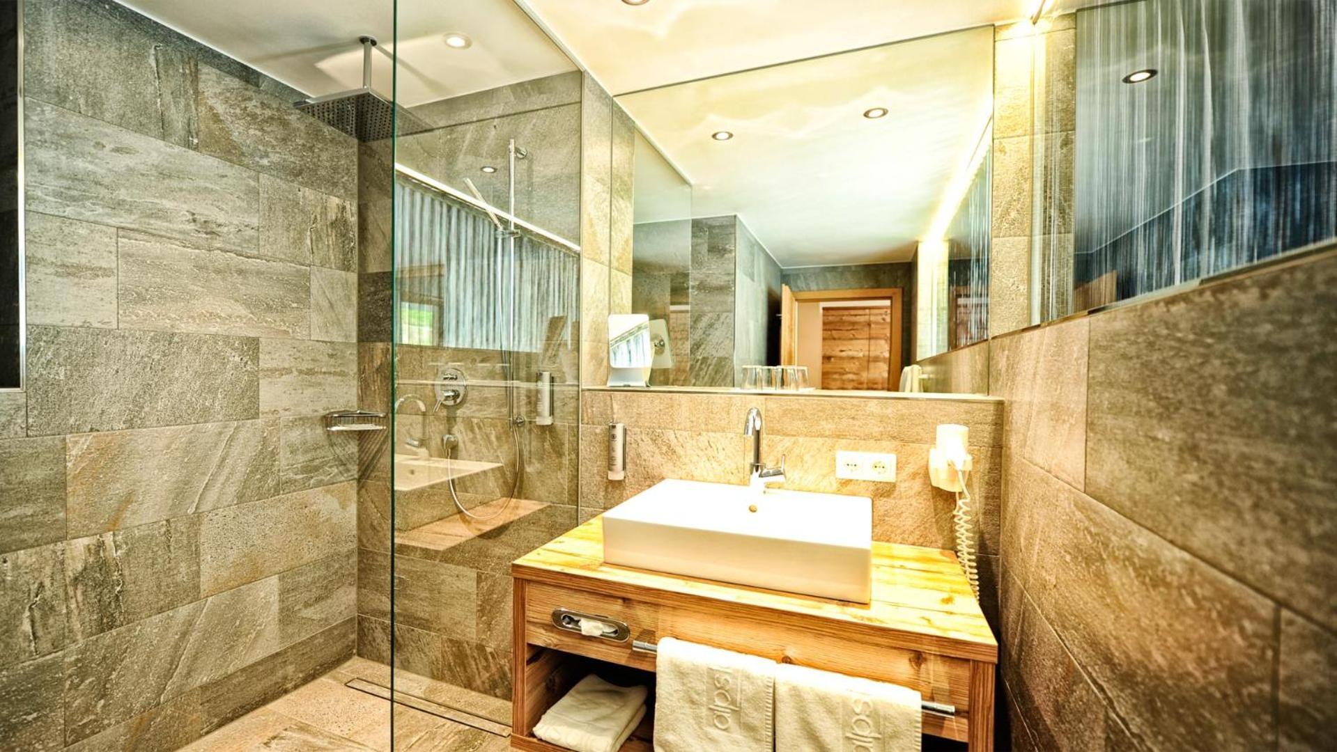 Alps Lodge Фис Стая снимка