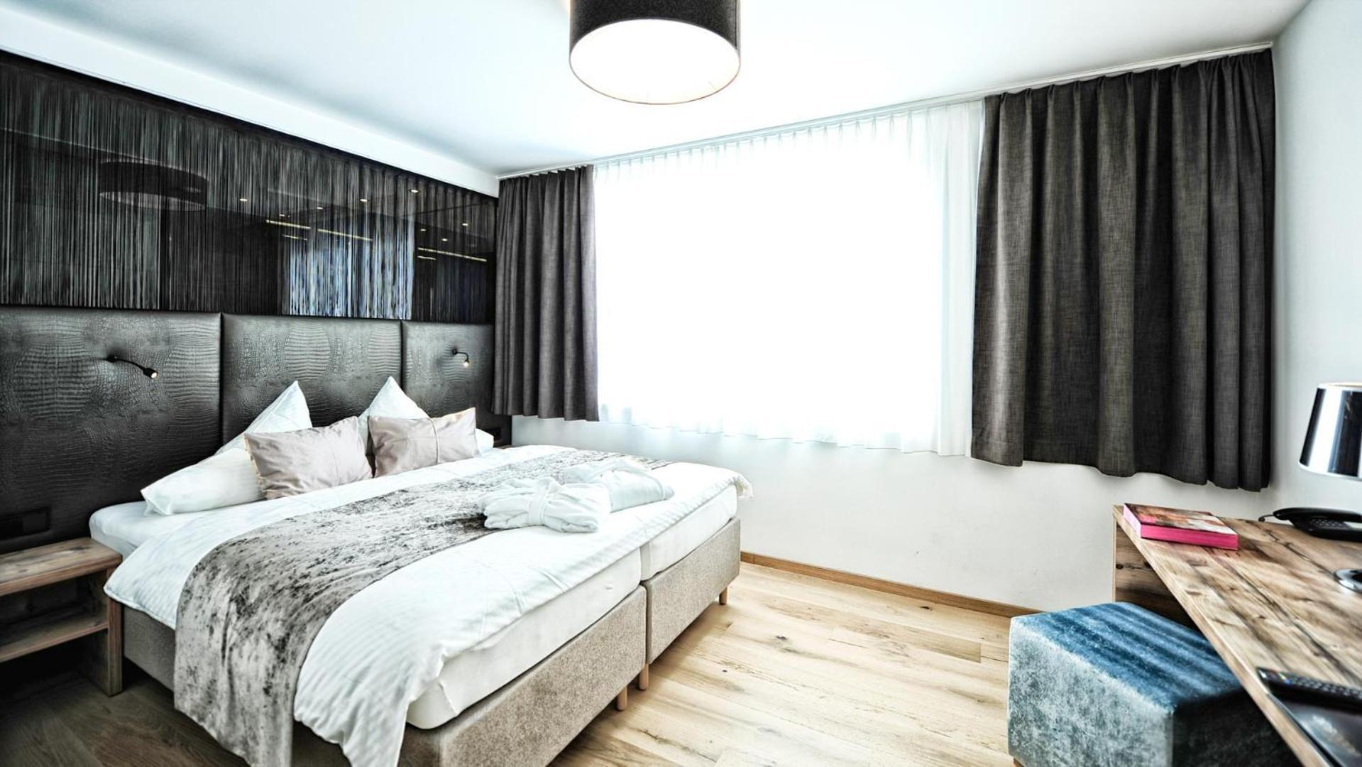 Alps Lodge Фис Стая снимка